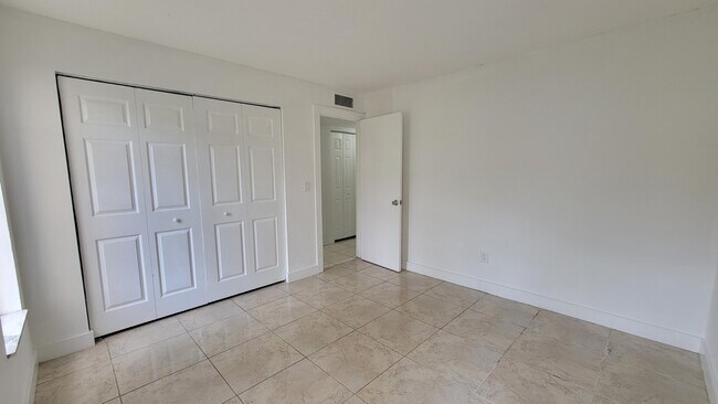 Building Photo - 2800 NW 56th Ave