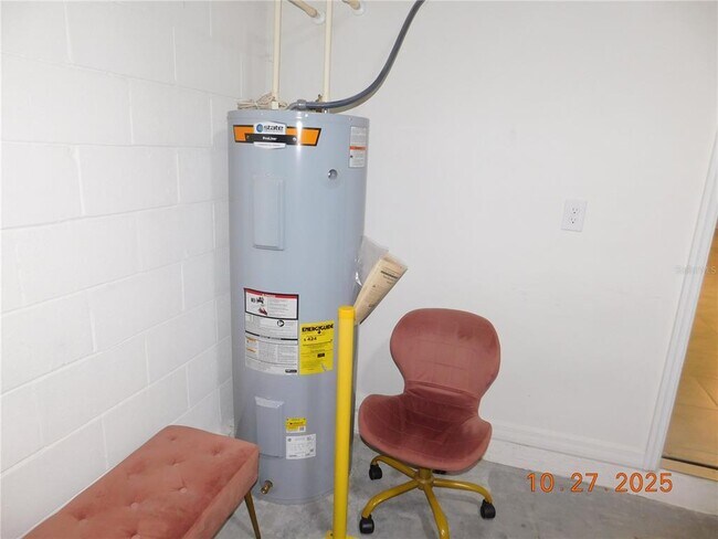 Building Photo - 1587 Candlefire Row