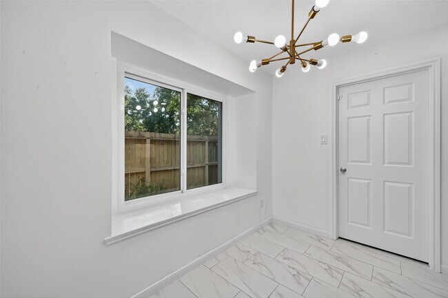 Building Photo - 2935 Cane Field Dr