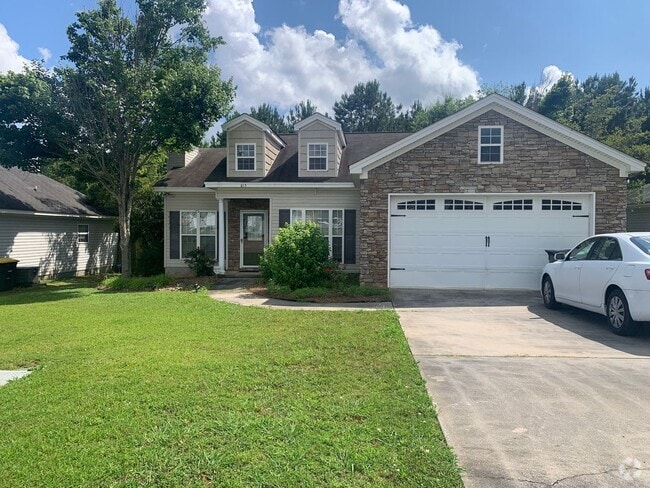 Building Photo - 613 Lismore Dr