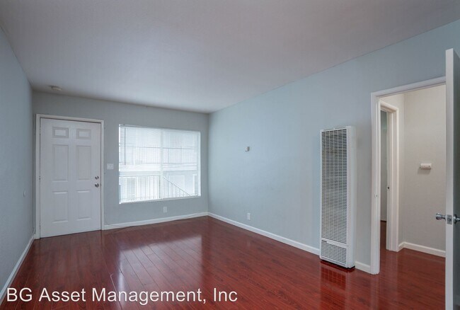 Building Photo - 1525 Alcatraz Ave