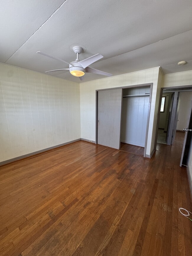 Building Photo - 1412 Kaminaka Dr