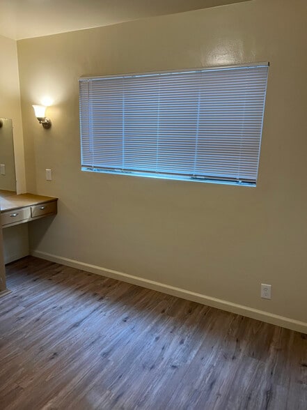 Building Photo - 8123 Otis St