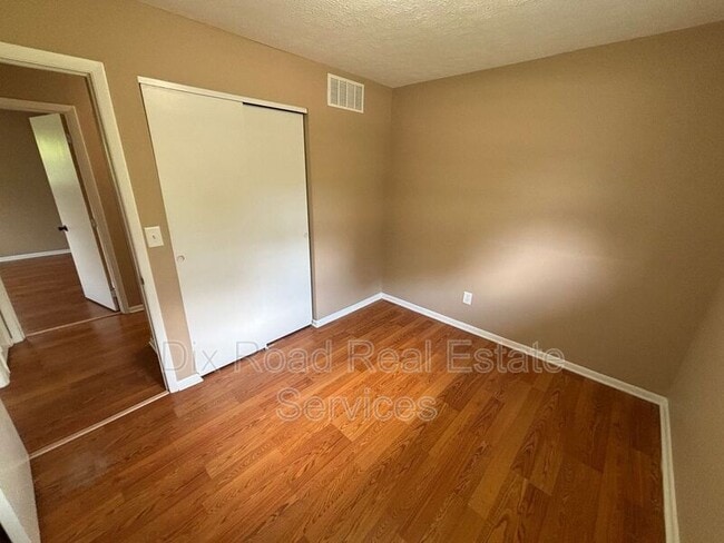 Building Photo - 1148 Blackwell Dr
