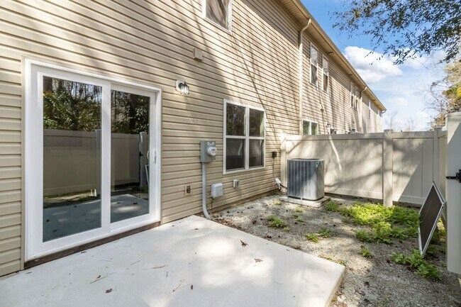 Building Photo - Welcome to Boyington Place!