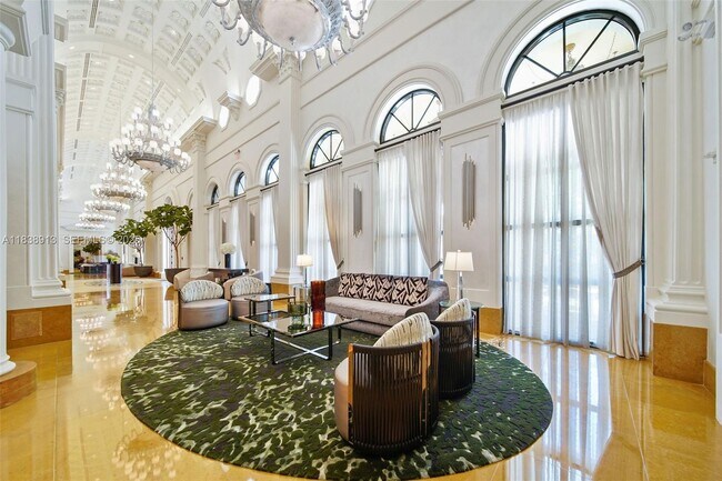 Building Photo - 17875 Collins Ave