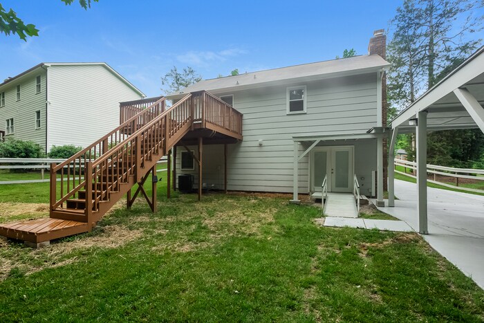 Building Photo - 941 Foxborough Rd