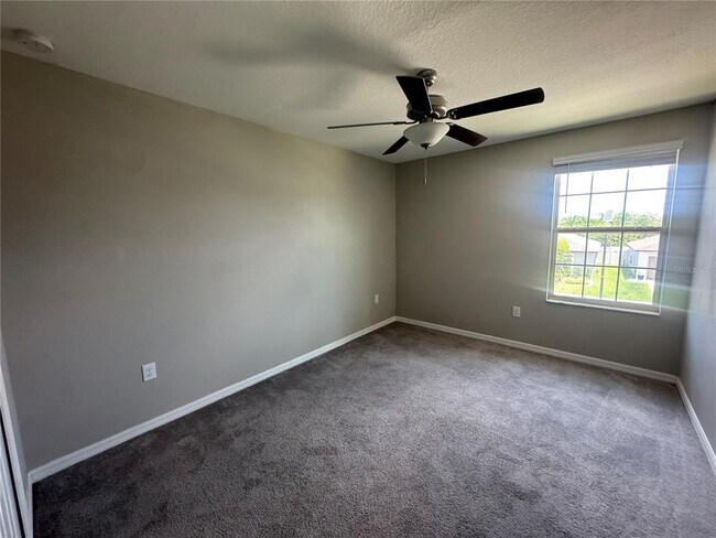 Building Photo - 5415 Amaryllis Garden St