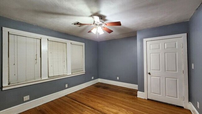 Building Photo - 3 Bed 2 Bath in the Las Vegas Addn NW OKC
