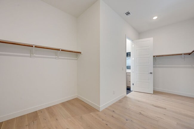 Building Photo - Brand New Home in southwest with a 4 car garage! Next Gen!