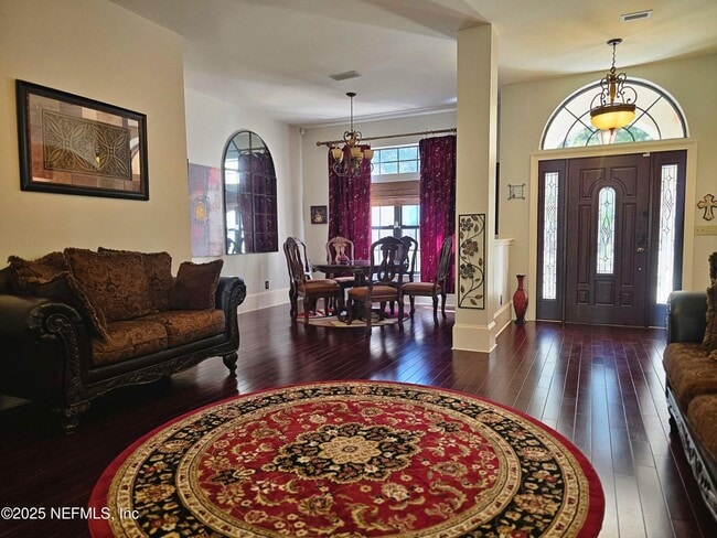 Building Photo - 3600 Stratton Rd