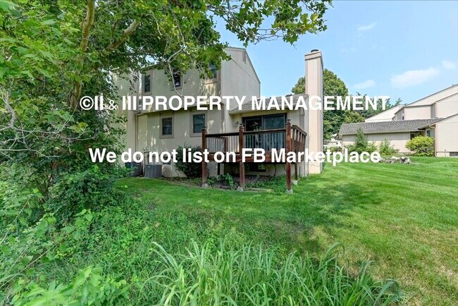 Building Photo - 537 NW Valleybrook Rd