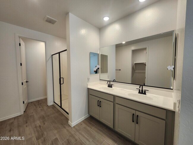 Building Photo - 4183 E Brook Lynn Pl