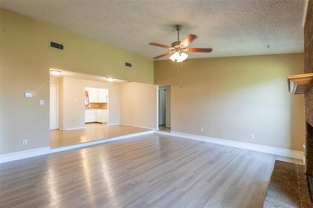 Building Photo - 1733 Chucker Ct