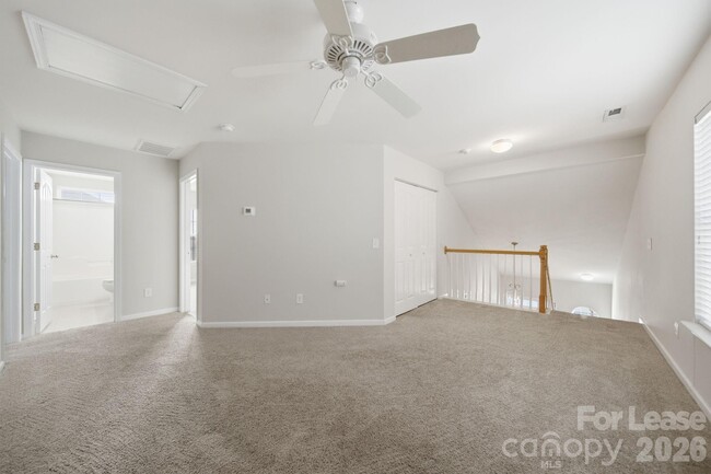 Building Photo - 16528 Kettlewell Ln