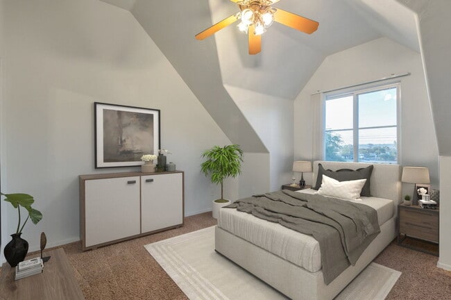 Building Photo - 2358-2 N 6th Ave