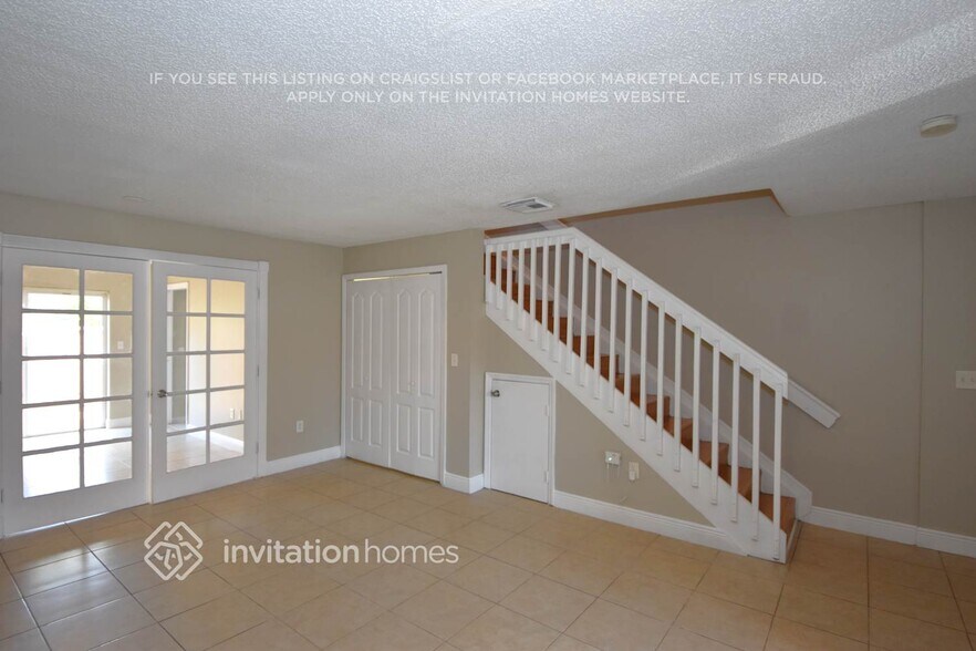 Building Photo - 12621 NW 11th Ln