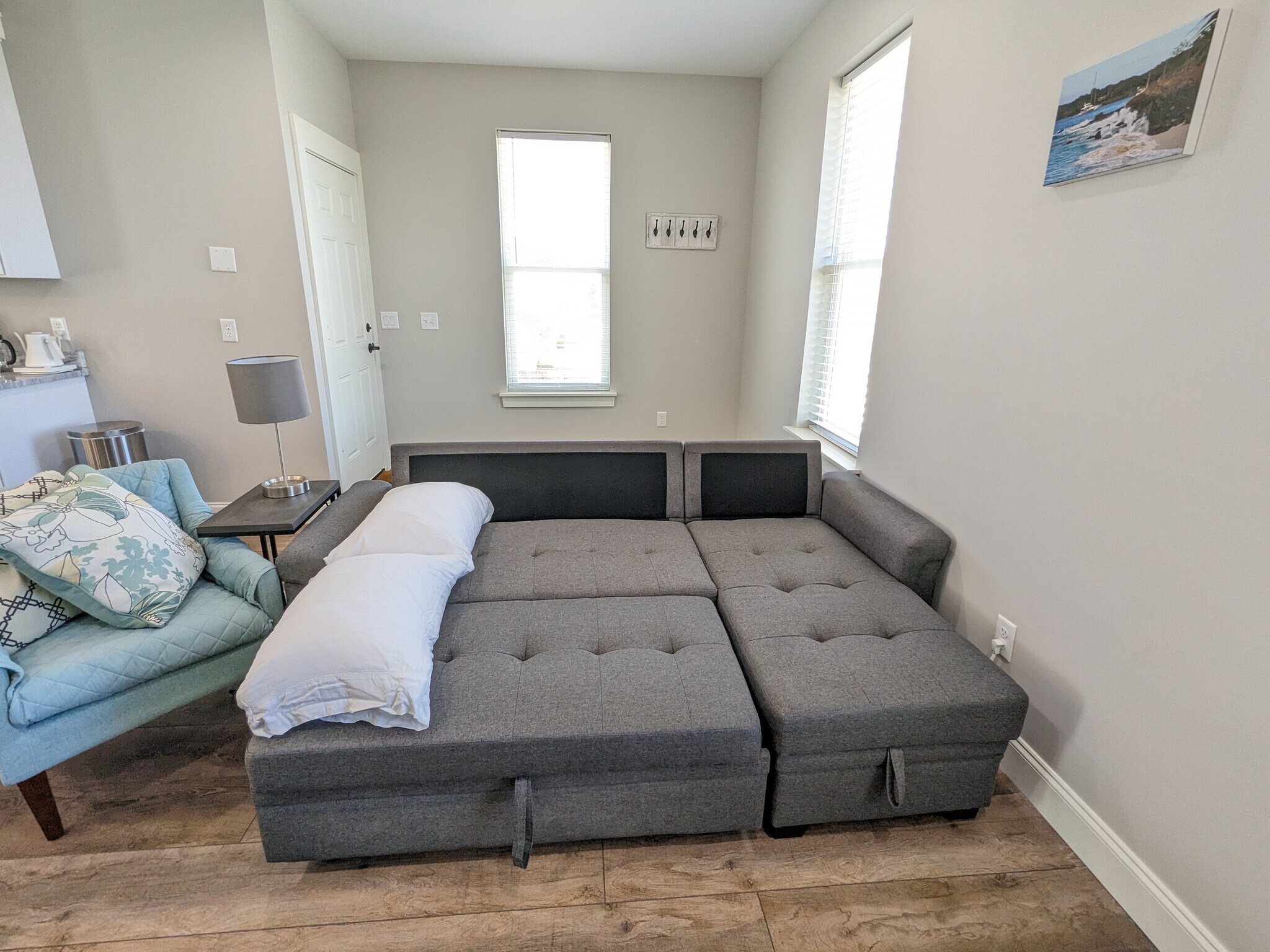 Building Photo - 301 Coral Gables St