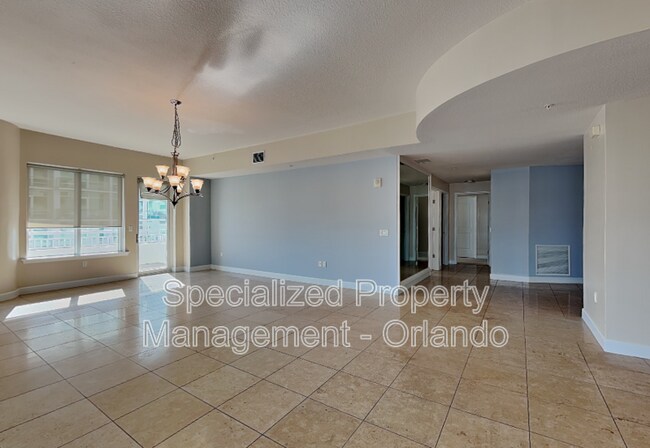 Building Photo - 100 S Eola Dr