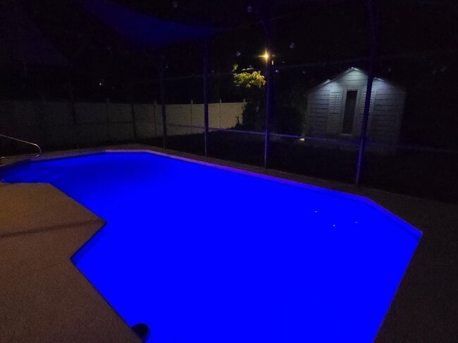 Building Photo - 211 N Cervidae Dr