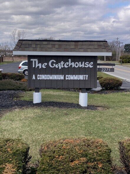 Primary Photo - 2275 N Cable Rd