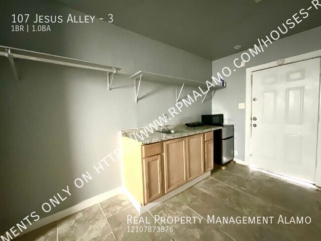 Building Photo - 107 Jesus Alley