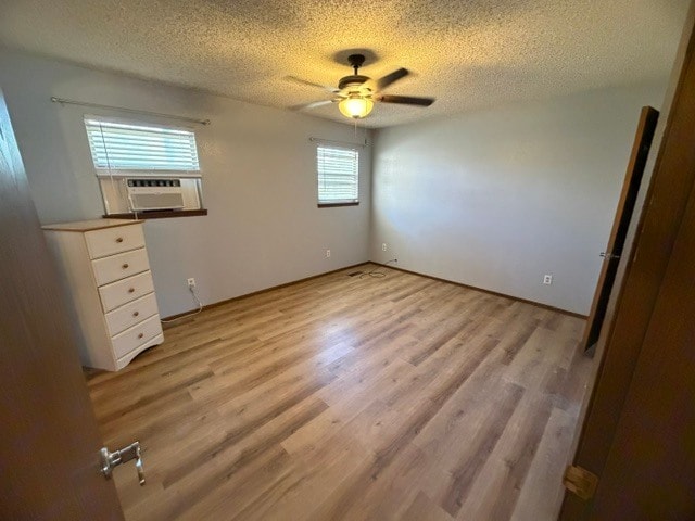Building Photo - 303 Racquet Dr