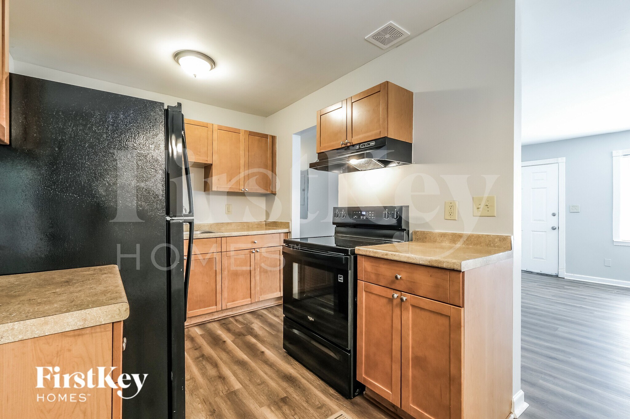 Building Photo - 7016 Sun Valley Way