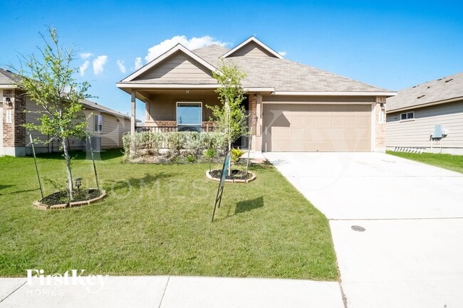 Building Photo - 2267 Hawk Dr