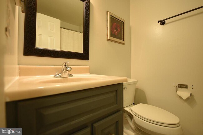 Building Photo - 111 Biscayne Ct