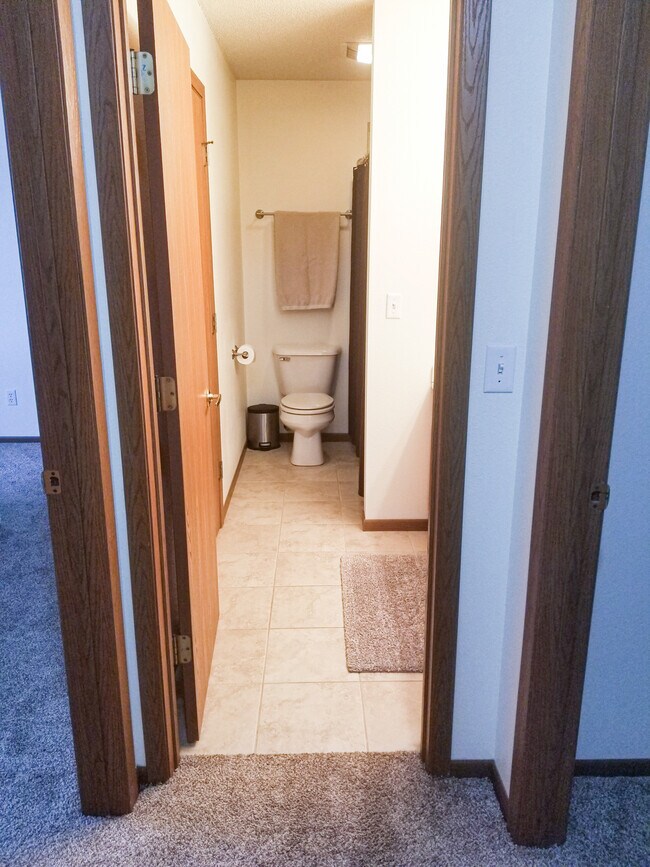 Building Photo - 102 Northridge Dr