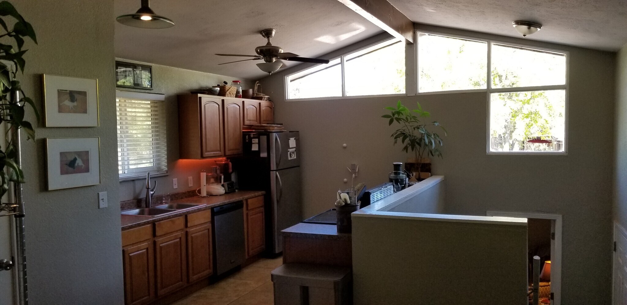 Open concept kitchen - 2499 1/2 Pierce Street