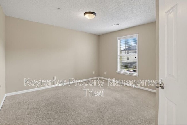 Building Photo - 4280 Cedarcroft Ct