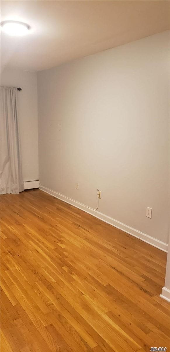 Building Photo - 327 Quincy Ave