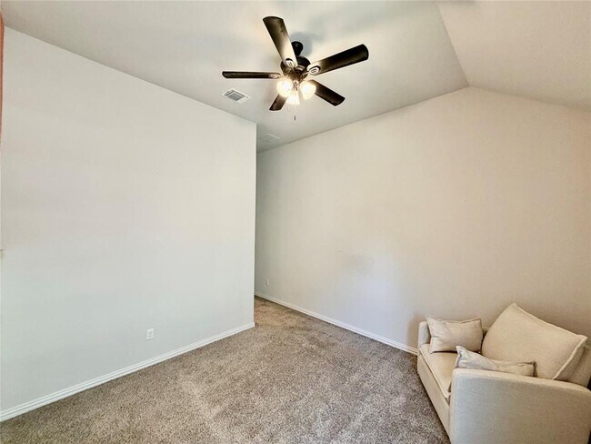 Building Photo - 191 Goshen Dr