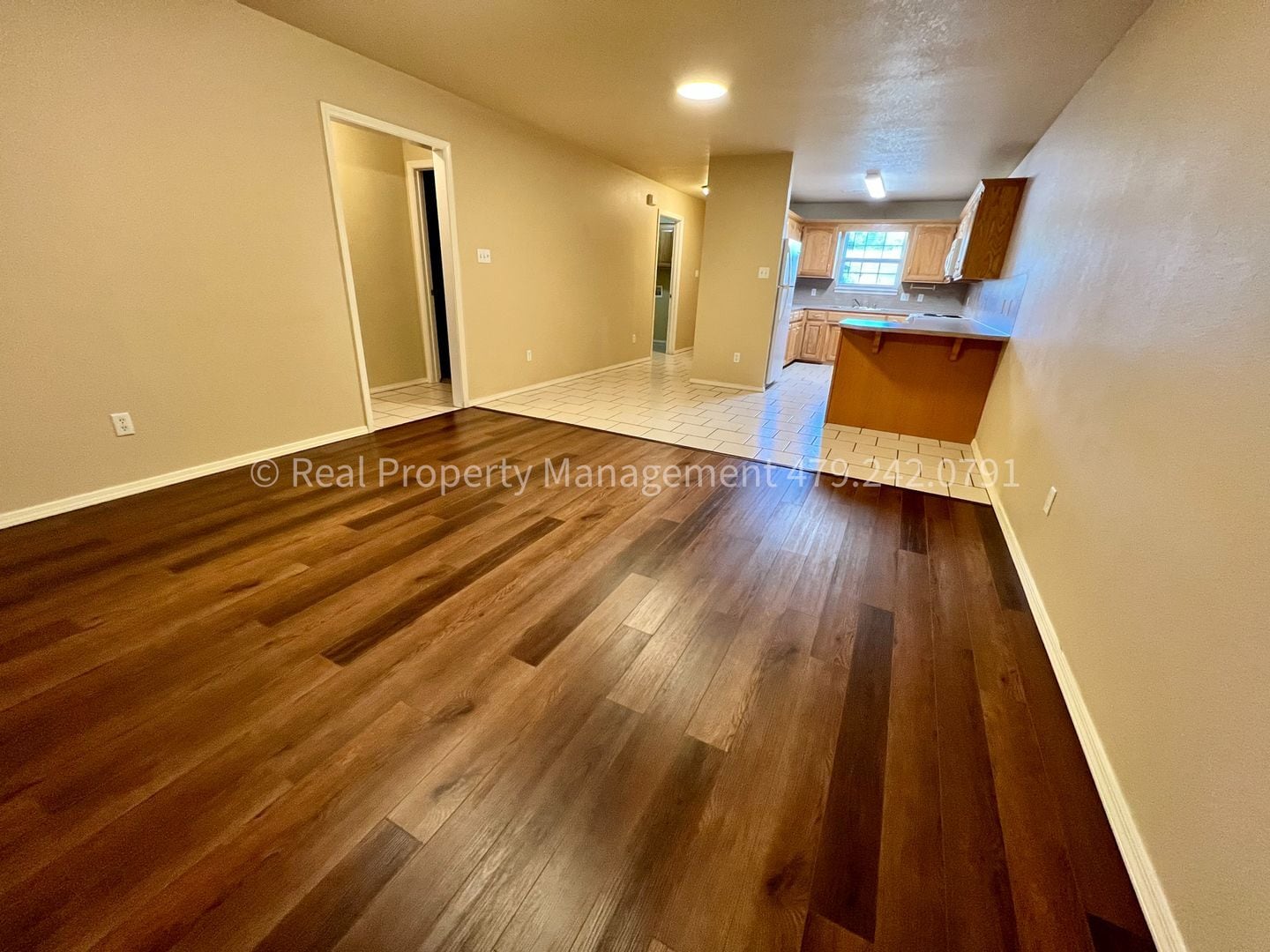 Building Photo - 207 H St