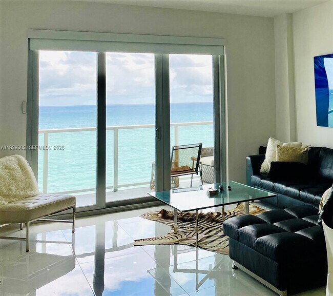 Building Photo - 5701 Collins Ave