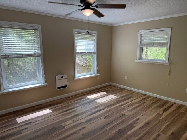 Building Photo - 92 Grey Fox Ln