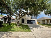 Building Photo - 10401 Yellowstone Dr