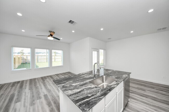 Building Photo - 10326 Penryn Frst Trl