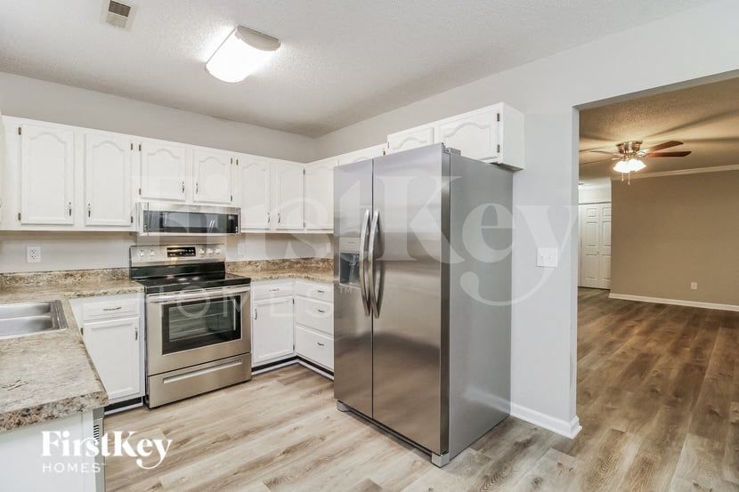 Building Photo - 5200 Orchard Ridge Ln