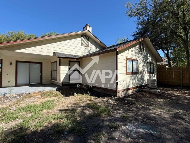 Building Photo - 7916 Pepper Trail