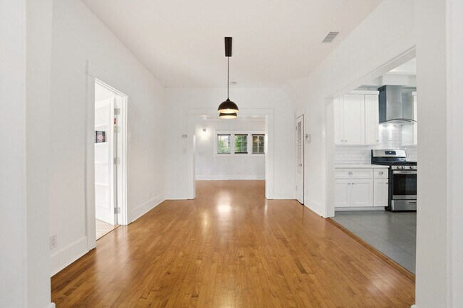 Building Photo - FALL IN LOVE with Craftsman Style Living!