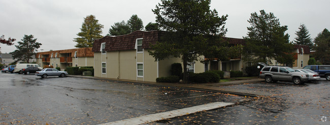 Primary Photo - Valley Brook Apartments