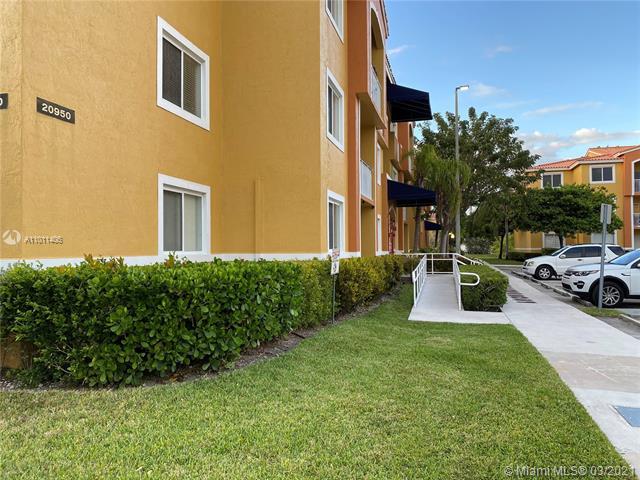 Building Photo - 20950 SW 87th Ave