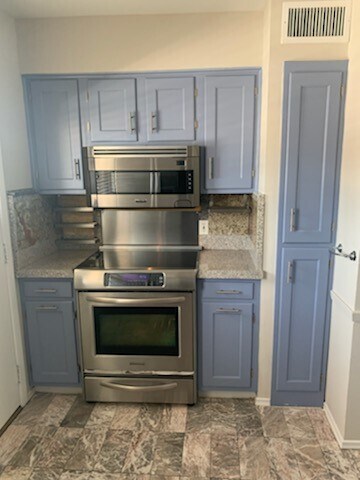 Building Photo - 3016 Mahanna Springs Dr