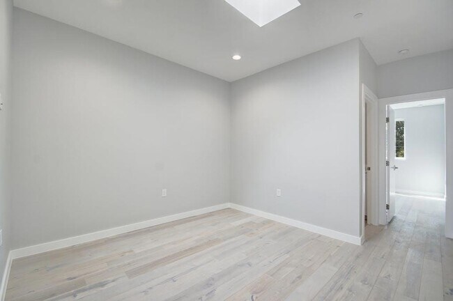 Building Photo - 2108 Tillery St