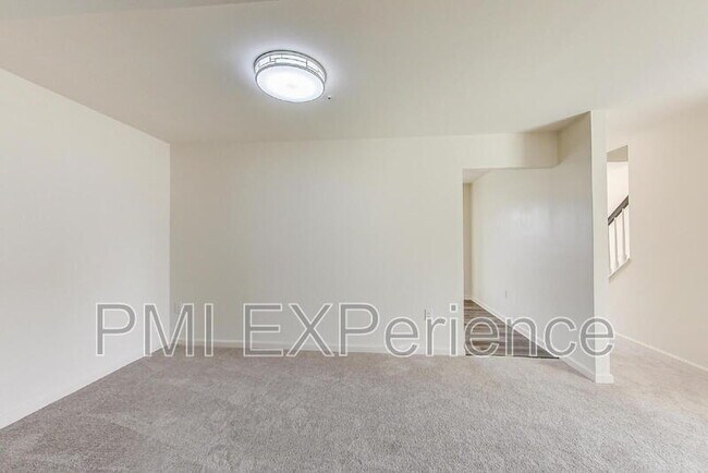 Building Photo - 9010 Hardesty Dr