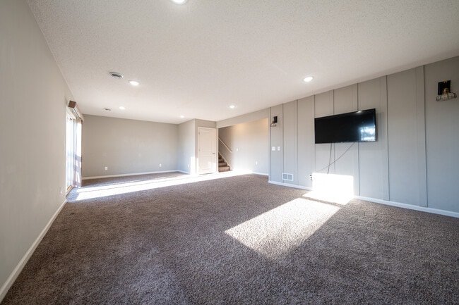 Building Photo - 15233 Emory Ave