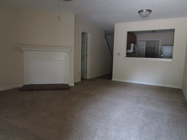 Building Photo - 605 Archdale Dr